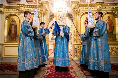 Митрополит Игнатий совершил всенощное бдение в Покровском соборе г. Саратова
