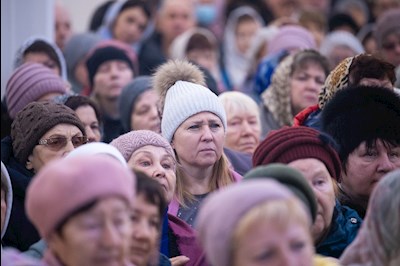 Митрополит Игнатий совершил Божественную литургию и чин Великого освящения воды в храме святителя Тихона, епископа Воронежского, Задонского чудотворца, г. Саратова