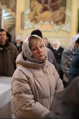 Митрополит Игнатий совершил Великую вечерню в соединении с Литургией святителя Василия Великого и чин Великого освящения воды в Покровском соборе г. Саратова