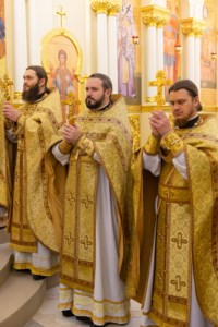 Великое освящение храма во имя святителя Спиридона Тримифунтского г. Саратова и первая Божественная литургия в новоосвященном храме