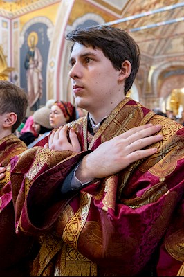 Божественная литургия в Свято-Троицком кафедральном соборе г. Саратова