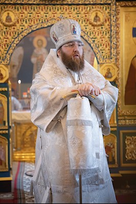 Митрополит Игнатий совершил Божественную литургию и панихиду в Свято-Никольском мужском монастыре г.Саратова
