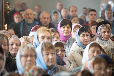 Митрополит Игнатий совершил Божественную литургию в Покровском храме г. Петровска