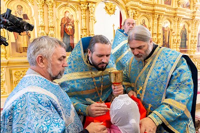 Божественная литургия в храме в честь Казанской иконы Божией Матери г. Саратова