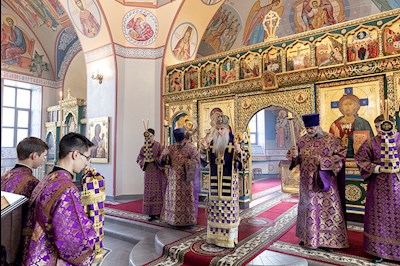 Божественная литургия в Свято-Никольском мужском монастыре г. Саратова