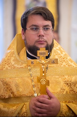 Митрополит Игнатий совершил Великое освящение храма святой блаженной Ксении Петербургской п. Красный Текстильщик и Божественную литургию в новоосвященном храме