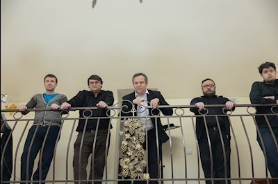 Митрополит Игнатий совершил Божественную литургию в Трехсвятительском храме г. Саратова