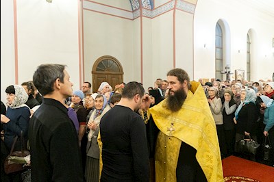 Всенощное бдение в Свято-Никольском мужском монастыре г. Саратова