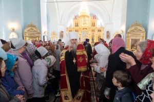 Божественная литургия в храме в честь Покрова Пресвятой Богородицы г. Петровска