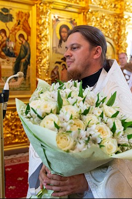 Божественная литургия в Свято-Троицком кафедральном соборе г. Саратова