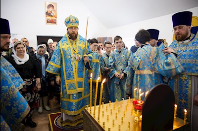 Митрополит Игнатий совершил Великое освящение храма в честь иконы Божией Матери «Спорительница хлебов» с. Кувыка и первую Божественную литургию в новоосвященном храме