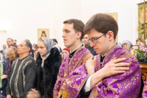 Божественная литургия в храме святителя Спиридона Тримифунтского г. Саратова