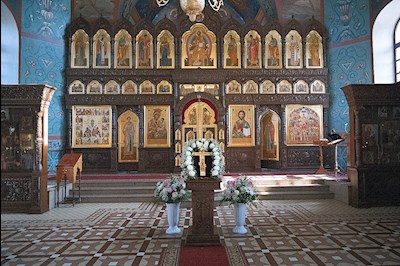Митрополит Игнатий совершил Божественную литургию в Крестовоздвиженском храме г. Хвалынска