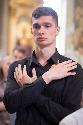 Митрополит Игнатий совершил Божественную литургию в Покровском соборе г. Саратова
