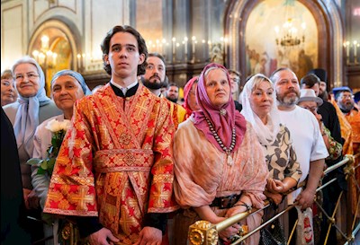Митрополит Игнатий принял участие в Божественной литургии в Храме Христа Спасителя