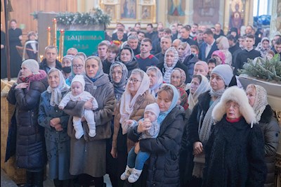 Митрополит Игнатий совершил Божественную литургию в Покровском соборе г. Саратова