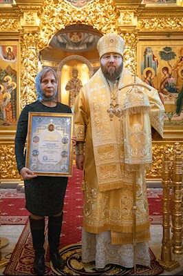 Митрополит Игнатий совершил Божественную литургию в Свято-Троицком кафедральном соборе Саратова
