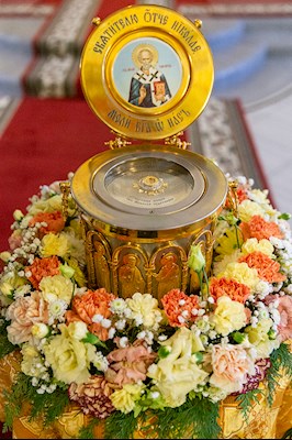 Всенощное бдение в Свято-Никольском мужском монастыре г. Саратова