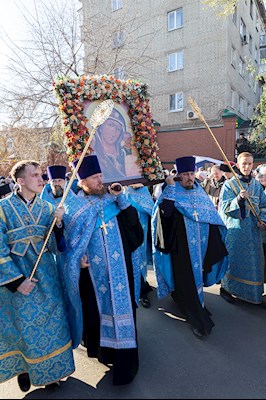 Божественная литургия в храме в честь Казанской иконы Божией Матери г. Саратова