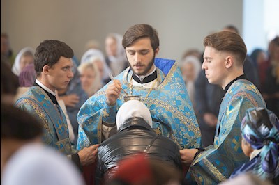 Митрополит Игнатий совершил Божественную литургию в Покровском храме г. Петровска