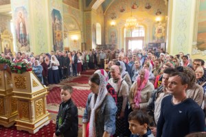 Состоялось соборное служение архиереев и духовенства Саратовской митрополии
