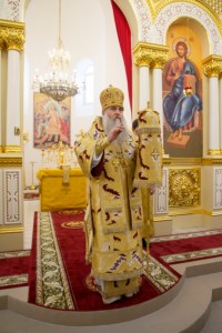 Великое освящение храма во имя святителя Спиридона Тримифунтского г. Саратова и первая Божественная литургия в новоосвященном храме