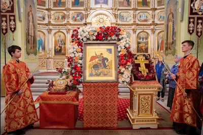 В Саратове встретили мощи святого великомученика Георгия Победоносца