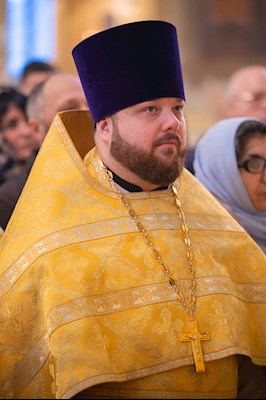 Митрополит Игнатий совершил Божественную литургию и молебен на новый год в Покровском соборе г. Саратова