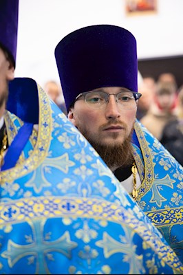 Митрополит Игнатий совершил Великое освящение храма в честь иконы Божией Матери «Спорительница хлебов» с. Кувыка и первую Божественную литургию в новоосвященном храме
