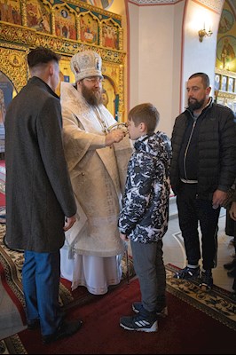 Митрополит Игнатий совершил Божественную литургию и панихиду в Свято-Никольском мужском монастыре г.Саратова