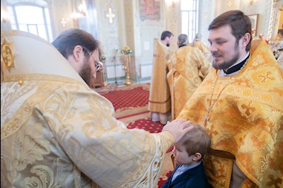 Митрополит Игнатий совершил Божественную литургию в Покровском соборе г. Саратова