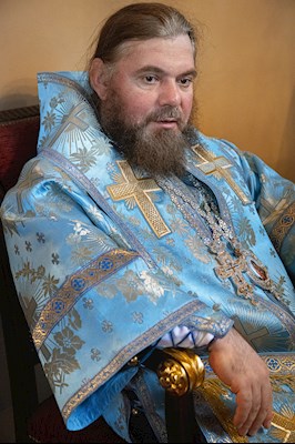Митрополит Игнатий возглавил соборное архиерейское богослужение в Свято-Троицком кафедральном соборе г. Покровска (Энгельса)