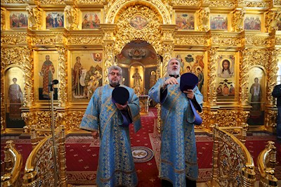 Митрополит Игнатий совершил Великую вечерню в соединении с Литургией святителя Иоанна Златоуста в Свято-Троицком кафедральном соборе г. Саратова