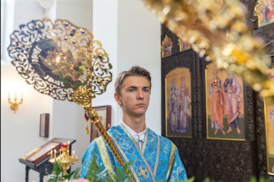 Божественная литургия в храма в честь иконы Божией Матери «Всех скорбящих Радость» г. Саратова