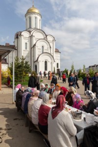 Божественная литургия в храме великомученика Георгия Победоносца г. Саратова