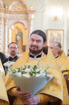 Митрополит Игнатий совершил Божественную литургию в Покровском соборе г. Саратова