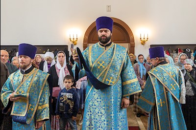 Божественная литургия в храма в честь иконы Божией Матери «Всех скорбящих Радость» г. Саратова