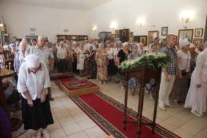 Божественная литургия в храме во имя равноапостольной Марии Магдалины города Саратова