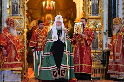Митрополит Игнатий принял участие в Божественной литургии в Храме Христа Спасителя