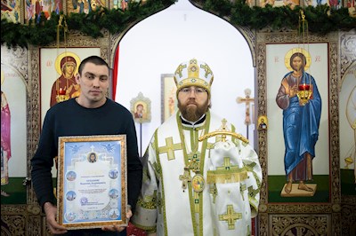 Митрополит Игнатий совершил Великое освящение храма преподобного Серафима Саровского р.п. Татищево и первую Божественную литургию в новоосвященном храме