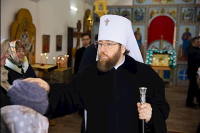 Митрополит Игнатий совершил Великое освящение храма в честь иконы Божией Матери «Спорительница хлебов» с. Кувыка и первую Божественную литургию в новоосвященном храме