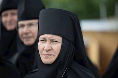 Митрополит Игнатий совершил чин основания храма во имя преподобного Иоанна Рыльского в селе Рыбное