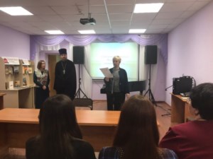 Священник принял участие в заседании клуба любителей японской культуры