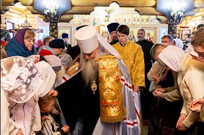 Митрополит Лонгин совершил Великое освящение храма Преображения Господня р.п. Соколовый