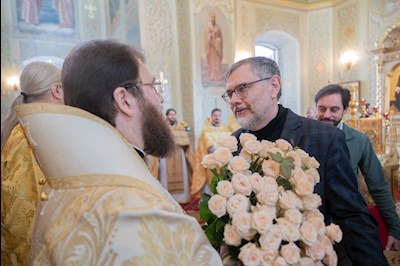 Митрополит Игнатий совершил Божественную литургию в Покровском соборе г. Саратова