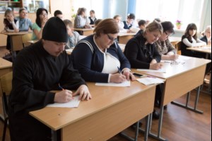 Свято-Алексиевский женский монастырь организовал для учащихся 17-й школы «Неделю православной книги»