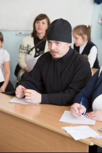 Свято-Алексиевский женский монастырь организовал для учащихся 17-й школы «Неделю православной книги»