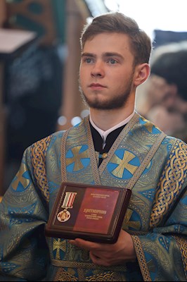 Митрополит Игнатий совершил Великую вечерню в соединении с Литургией святителя Иоанна Златоуста в Свято-Троицком кафедральном соборе г. Саратова