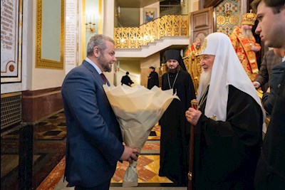 Митрополит Игнатий принял участие в Божественной литургии в Храме Христа Спасителя