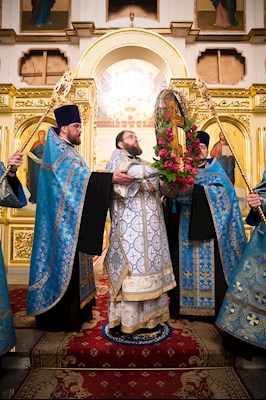Митрополит Игнатий совершил всенощное бдение в Покровском соборе г. Саратова